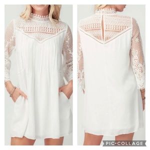 En Creme Long Sleeve Lace High Neck Mini Dress Size L White